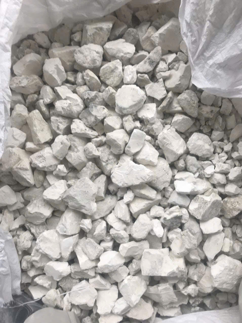 QUICK LIME LUMP SIZE 20-50MM